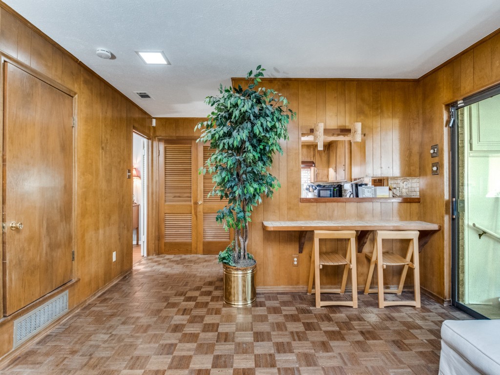 7415-7417 Walling Lane Dallas TX 75231