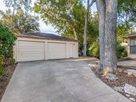 7415-7417 Walling Lane Dallas TX 75231