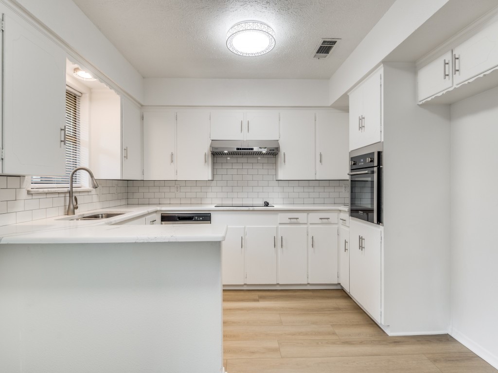 7415-7417 Walling Lane Dallas TX 75231