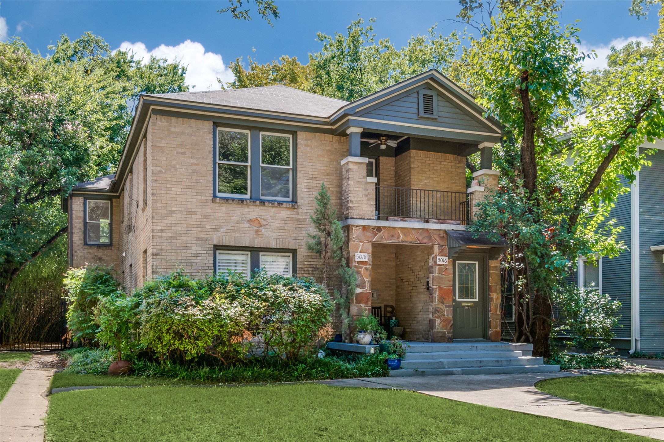 5018 Victor Street Dallas TX 75214