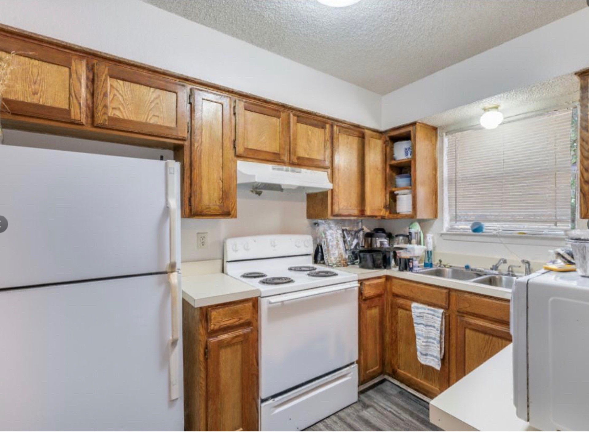 518 Jordan Lane Arlington TX 76012