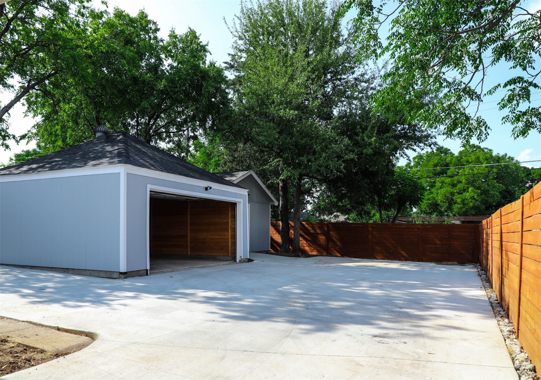 3709 Mount Royal Street Dallas TX 75211