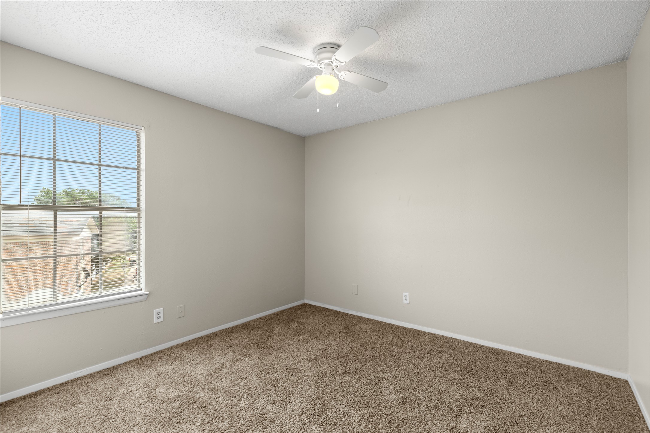 1601 Mary K Lane White Settlement TX 76108