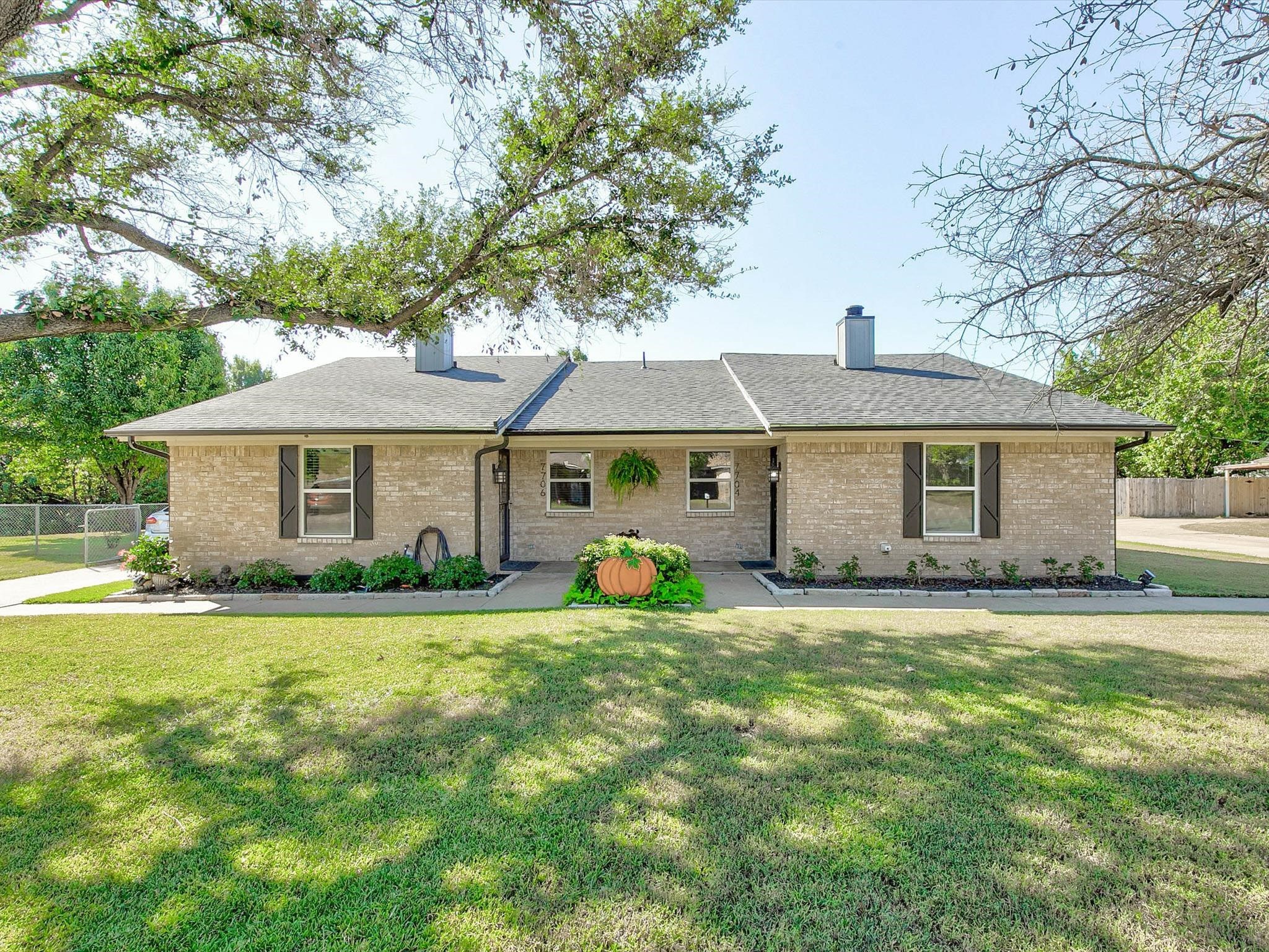 7704 Jamie Renee Lane North Richland Hills TX 76182