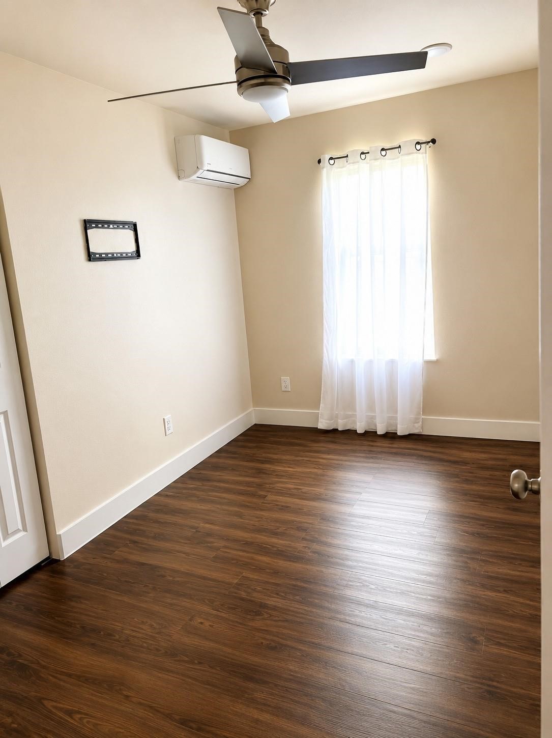 214 County Road 4870 Newark TX 76071