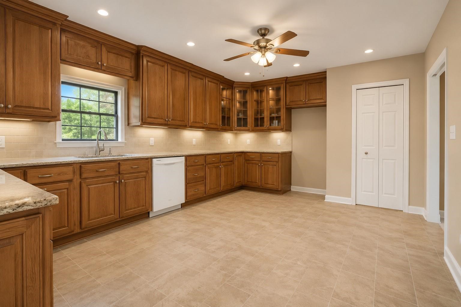 214 County Road 4870 Newark TX 76071