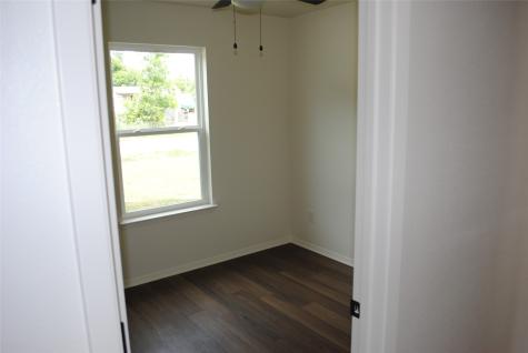 1517 Travis Street Bellmead TX 76705