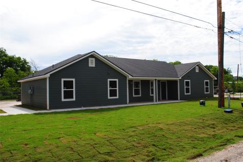 1517 Travis Street Bellmead TX 76705