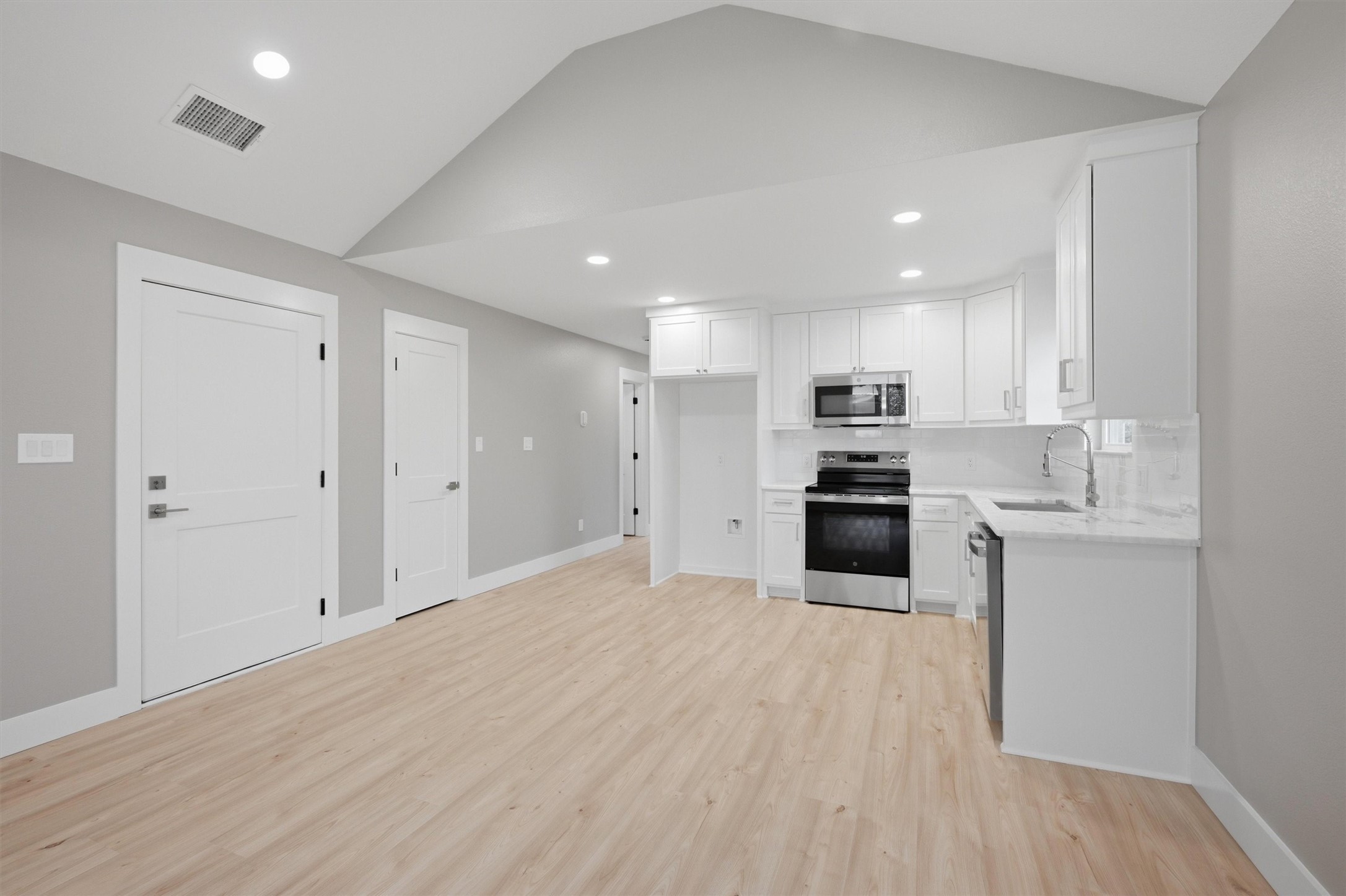 1004 S. First Street Sherman TX 75090