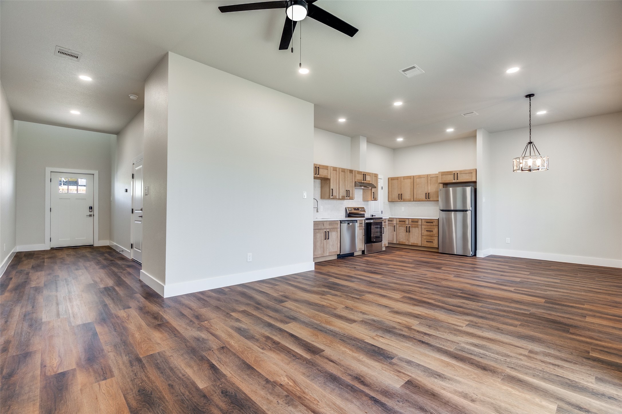 6655 Mountain Trail Dallas TX 75236