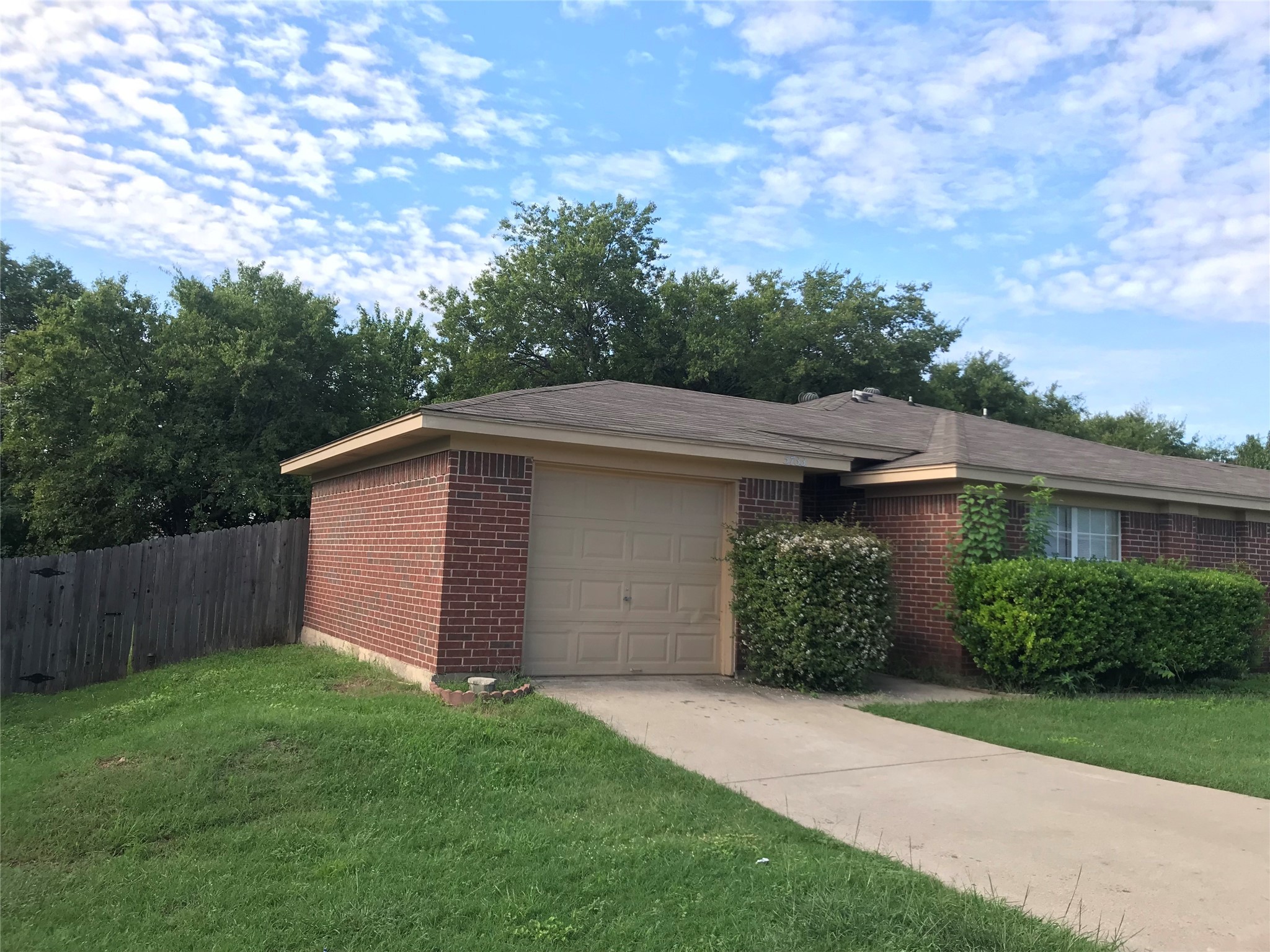 5741 Shadydell Drive Fort Worth TX 76135