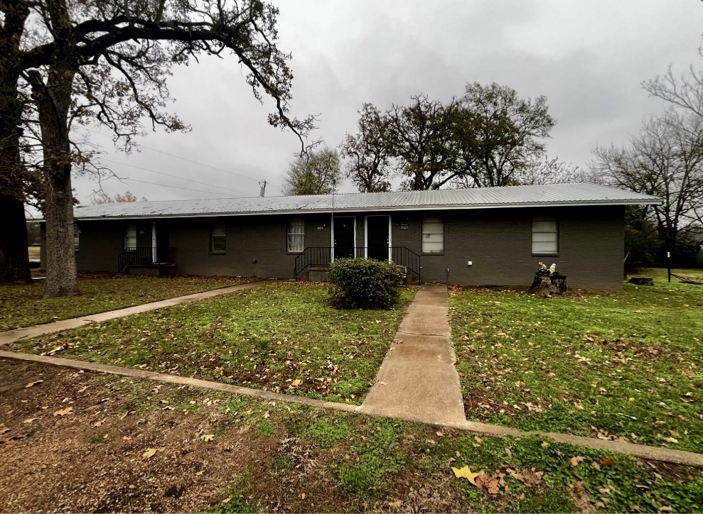 622 N Main Street Grand Saline TX 75140