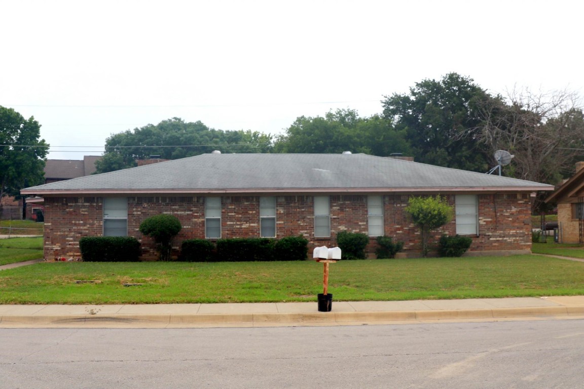 1434 Deborah Avenue Desoto TX 75115