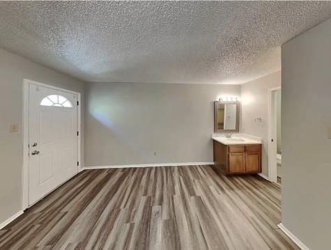 612 Race Street Crowley TX 76036