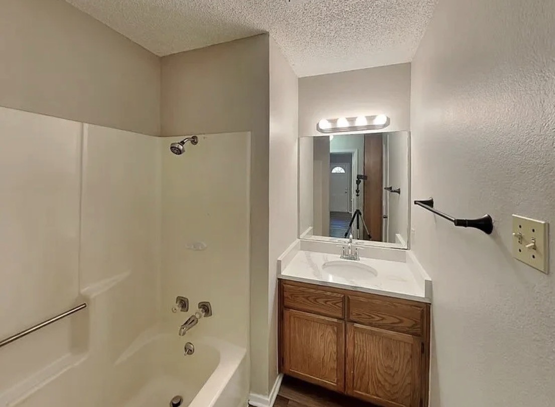 612 Race Street Crowley TX 76036