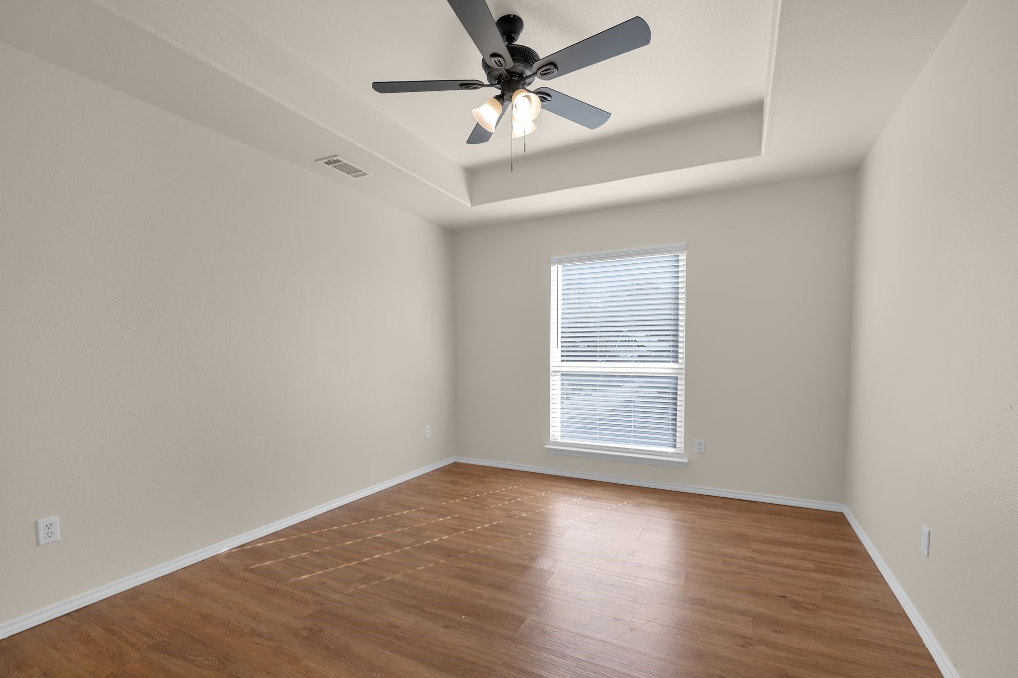 1205 E Powell Avenue Fort Worth TX 76104