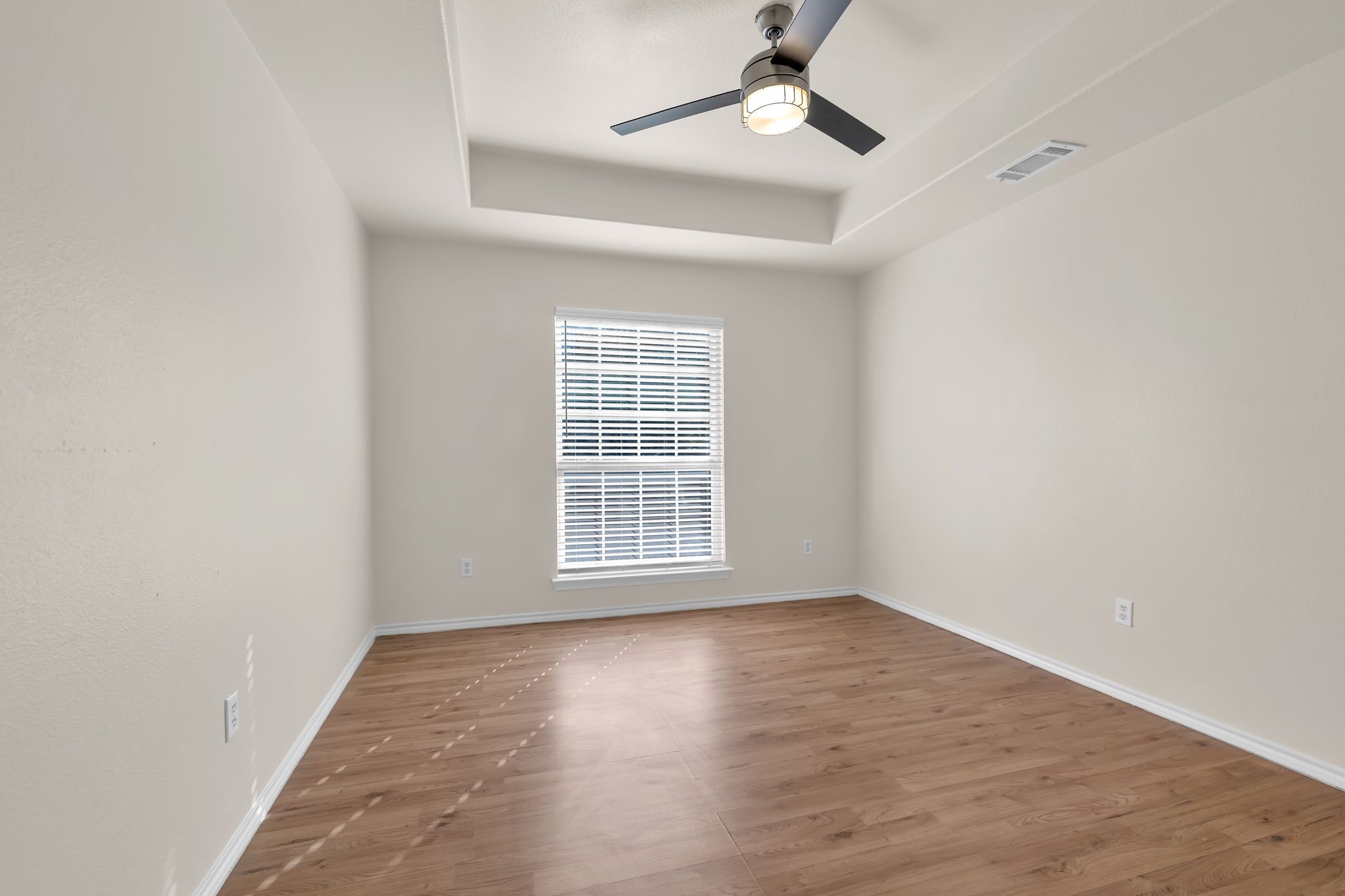 1205 E Powell Avenue Fort Worth TX 76104