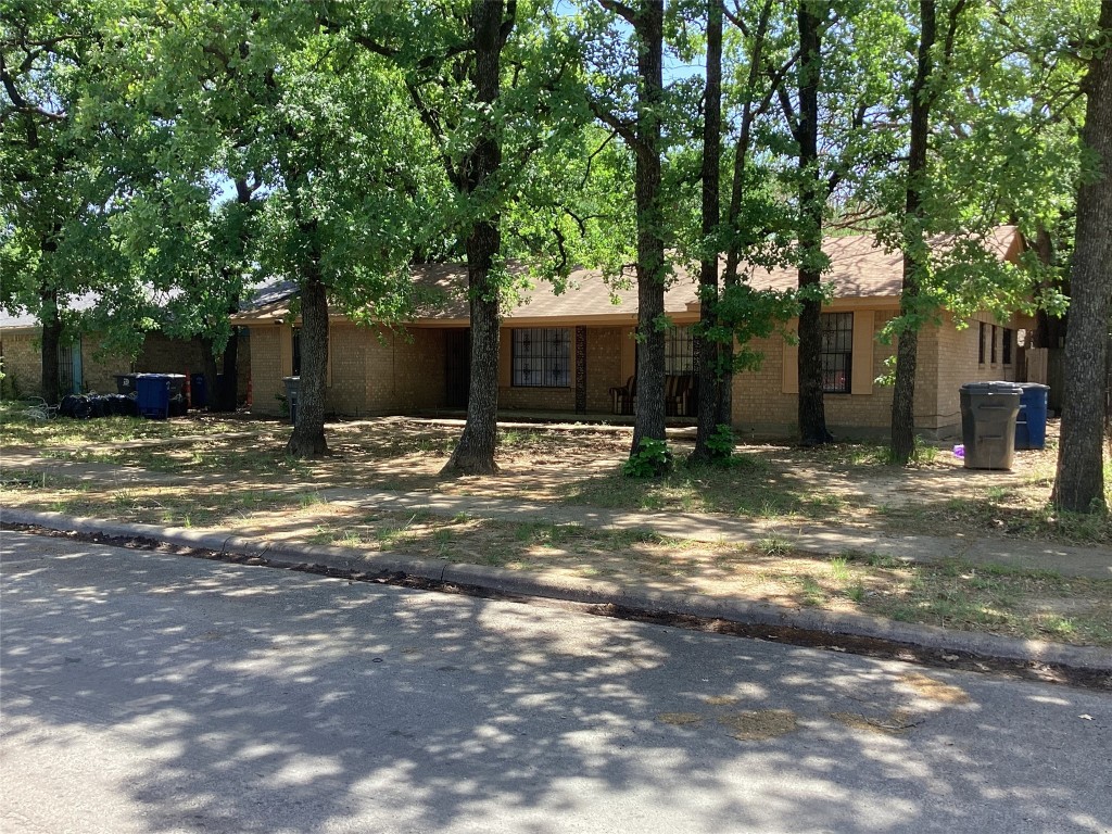 7526 Olusta Drive Dallas TX 75217