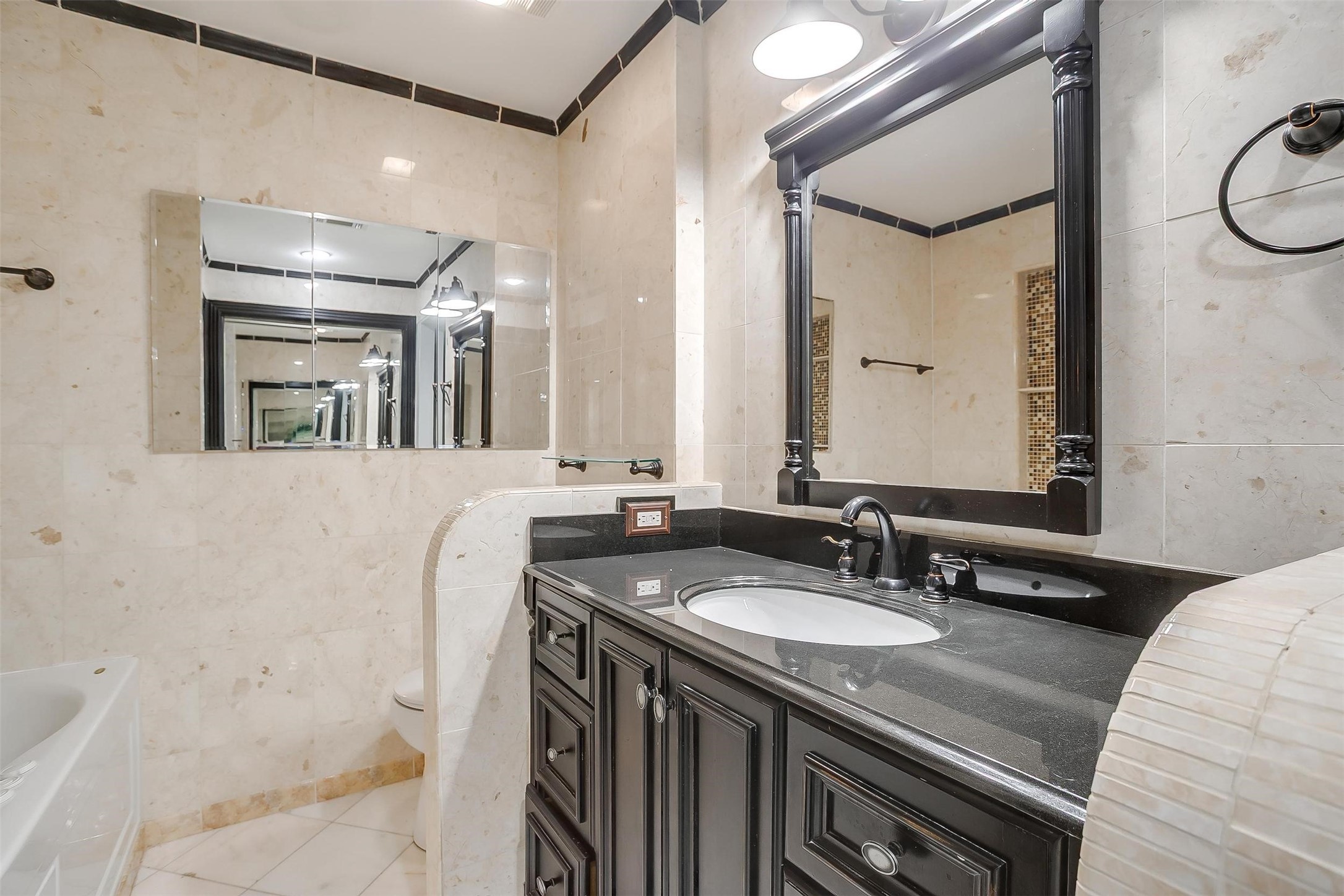 390 Driftwood Court Azle TX 76020