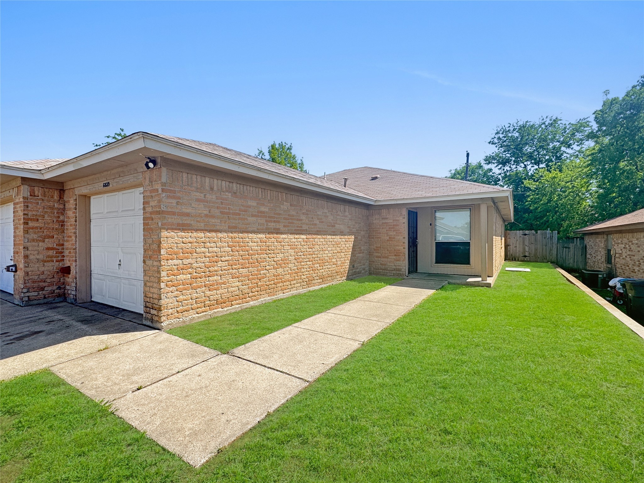 6857 S Creek Drive Fort Worth TX 76133