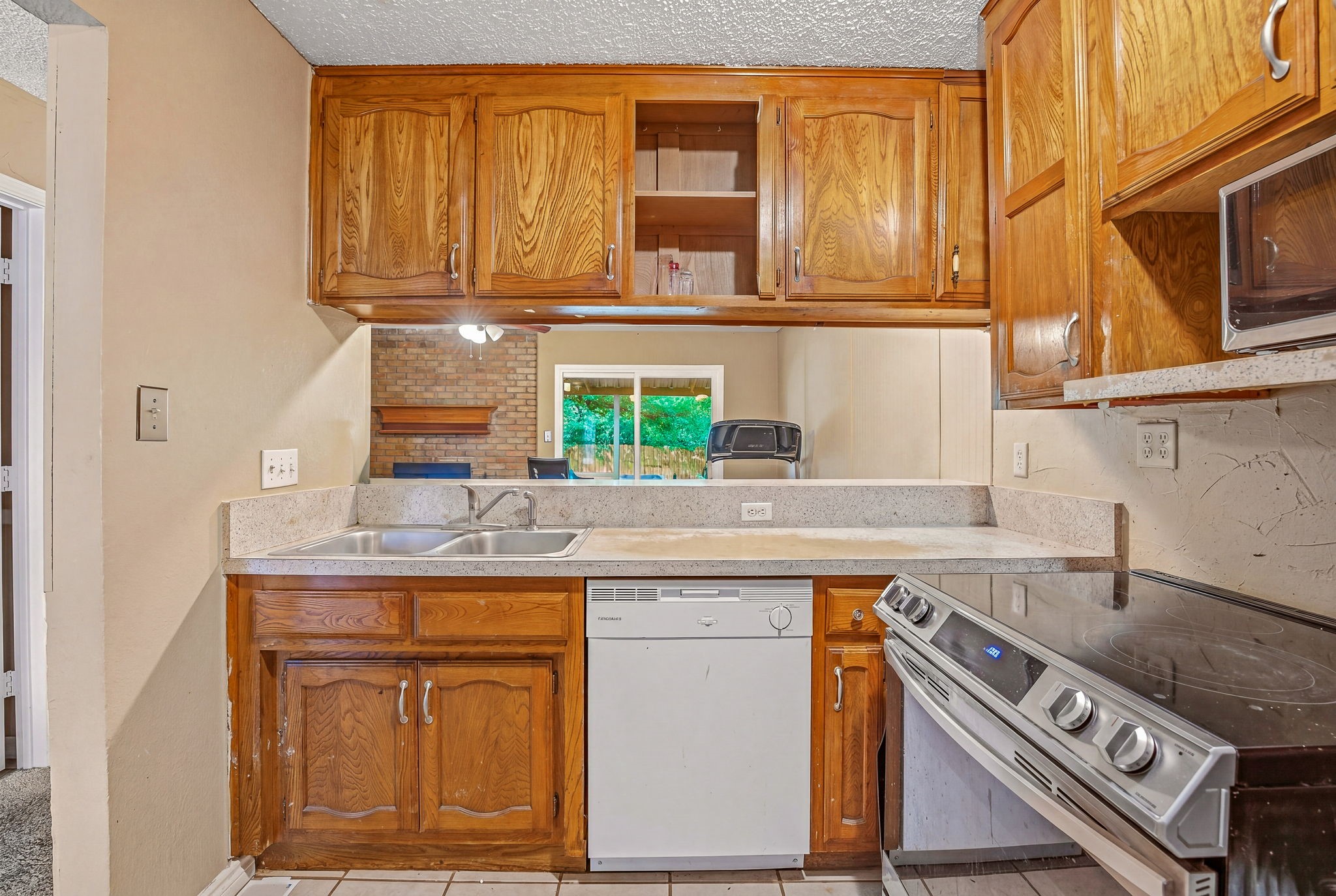 133 Lori Drive Mineral Wells TX 76067