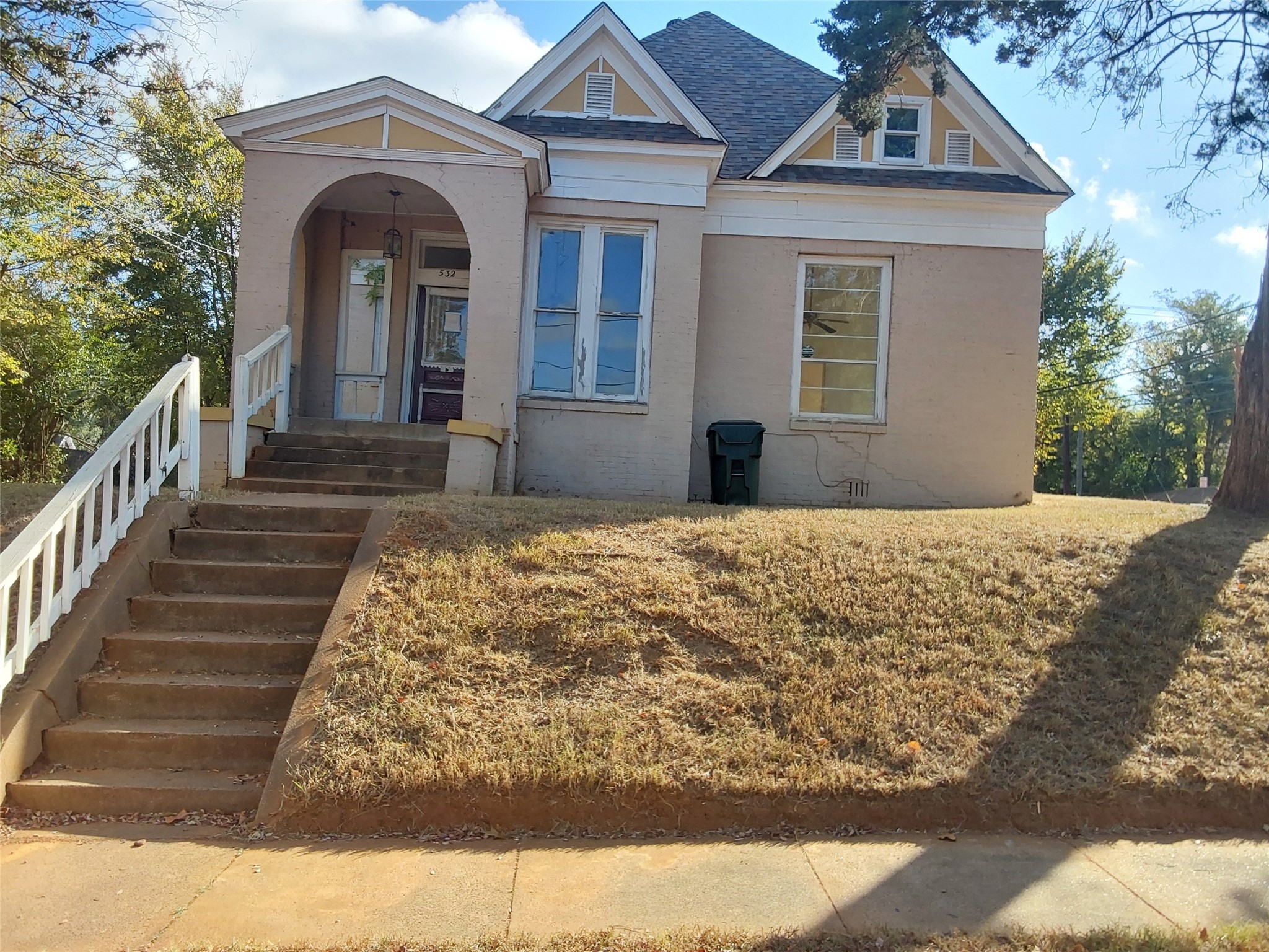 532 S Bonner Avenue Tyler TX 75702