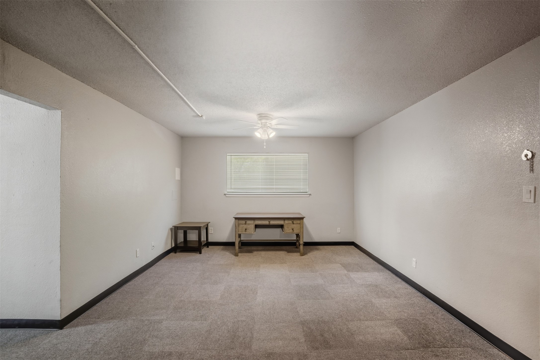150 S Main Street Euless TX 76040