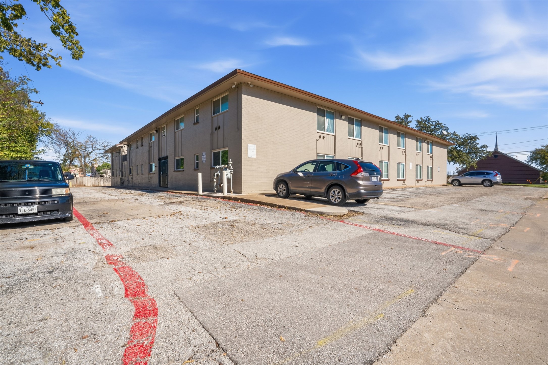 150 S Main Street Euless TX 76040