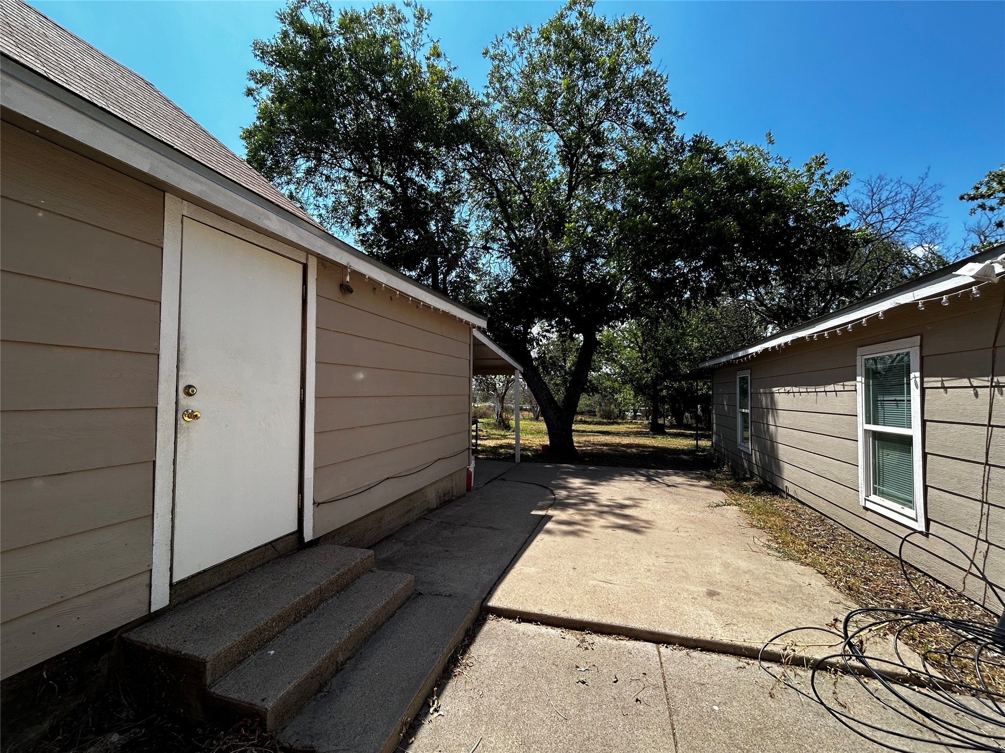 910 W Long Street Stephenville TX 76401
