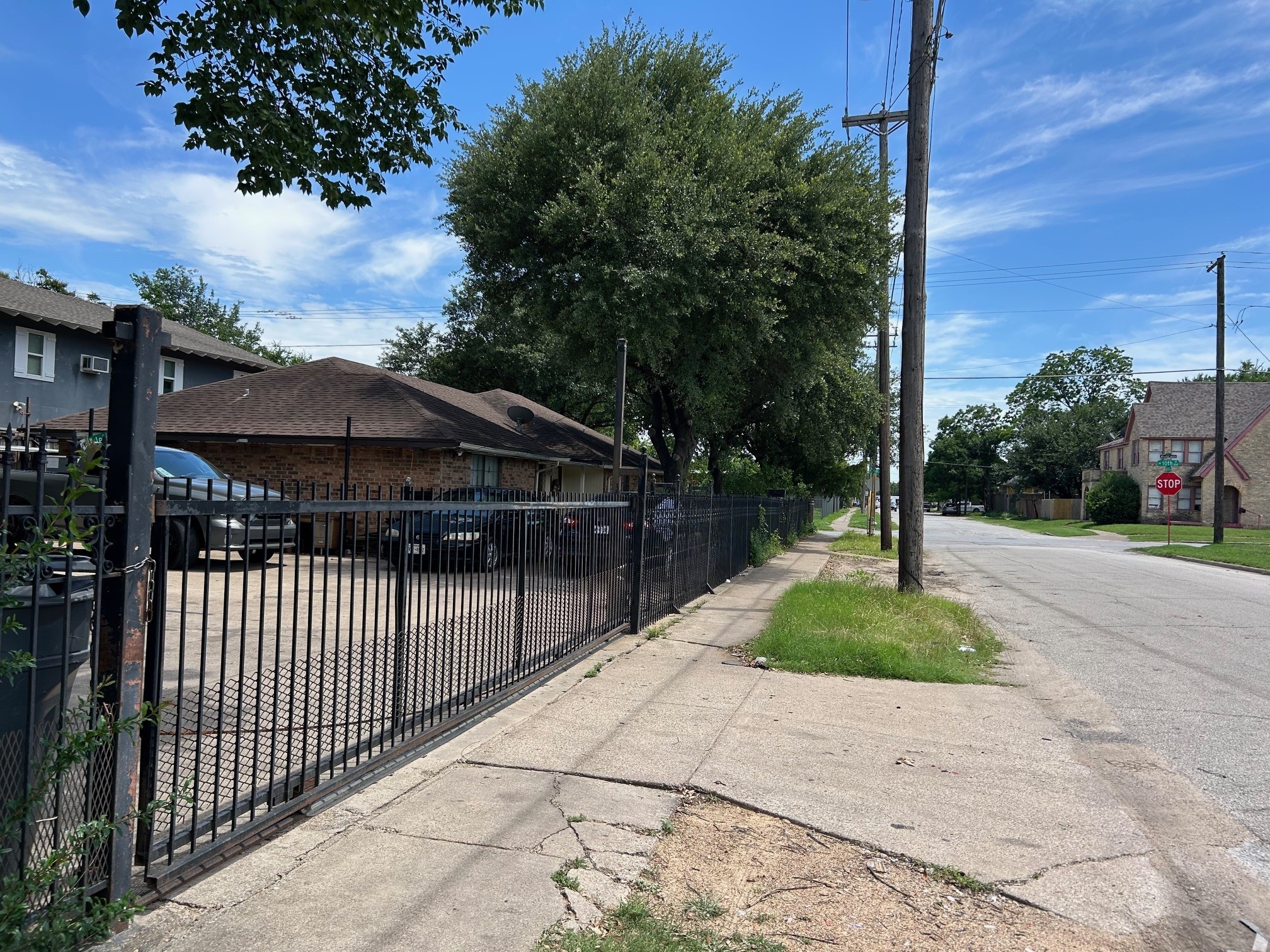 739-741 W 10th Street Dallas TX 75208