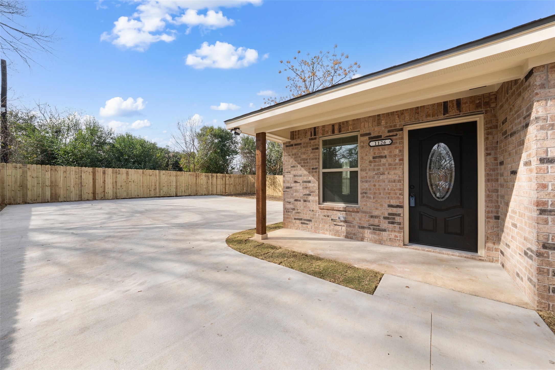 1126 N 11th Street Waco TX 76707
