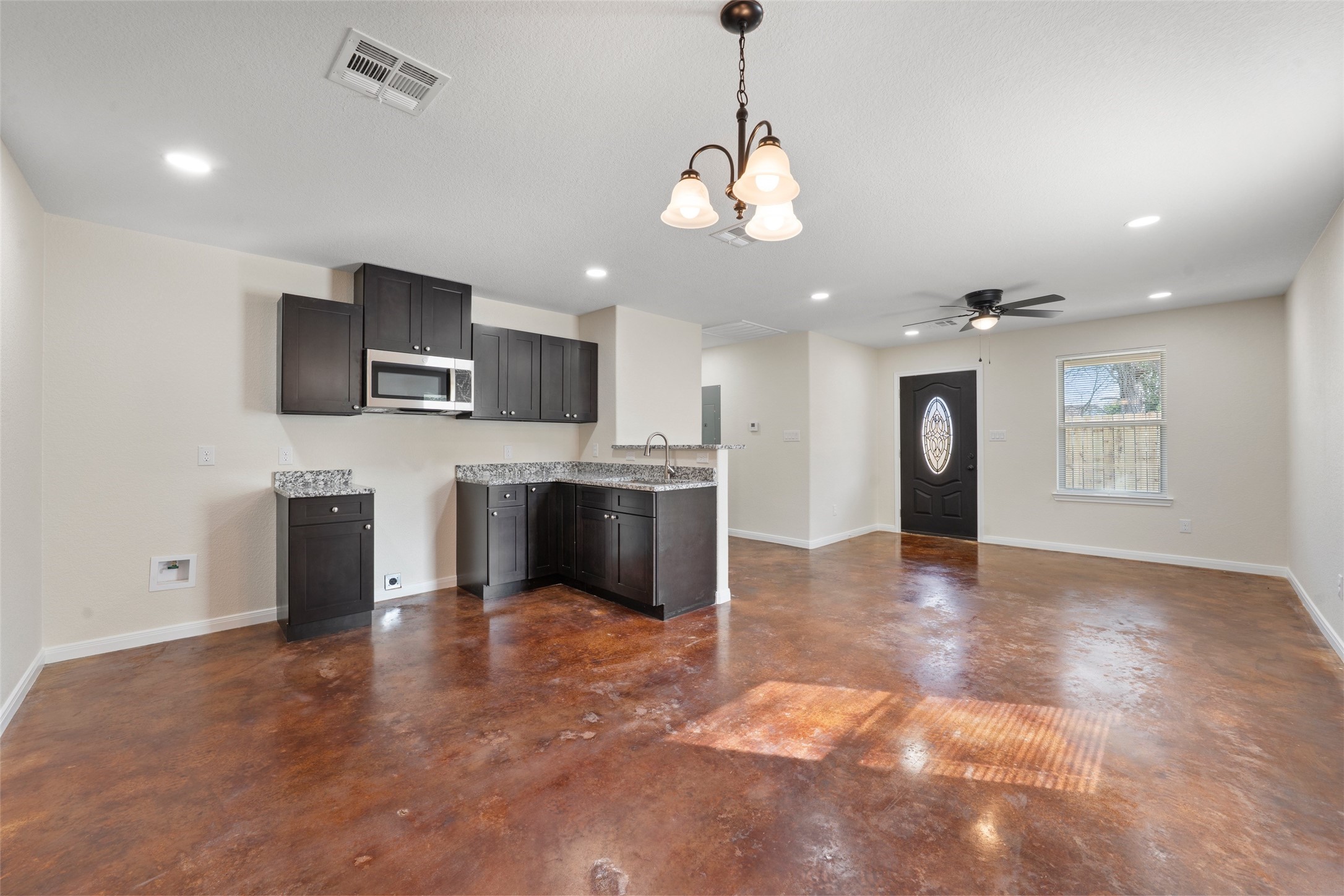 1126 N 11th Street Waco TX 76707