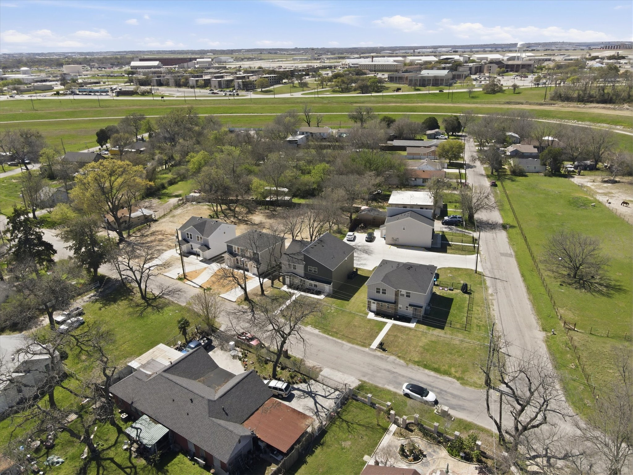 931 & 933 River Road Fort Worth TX 76114
