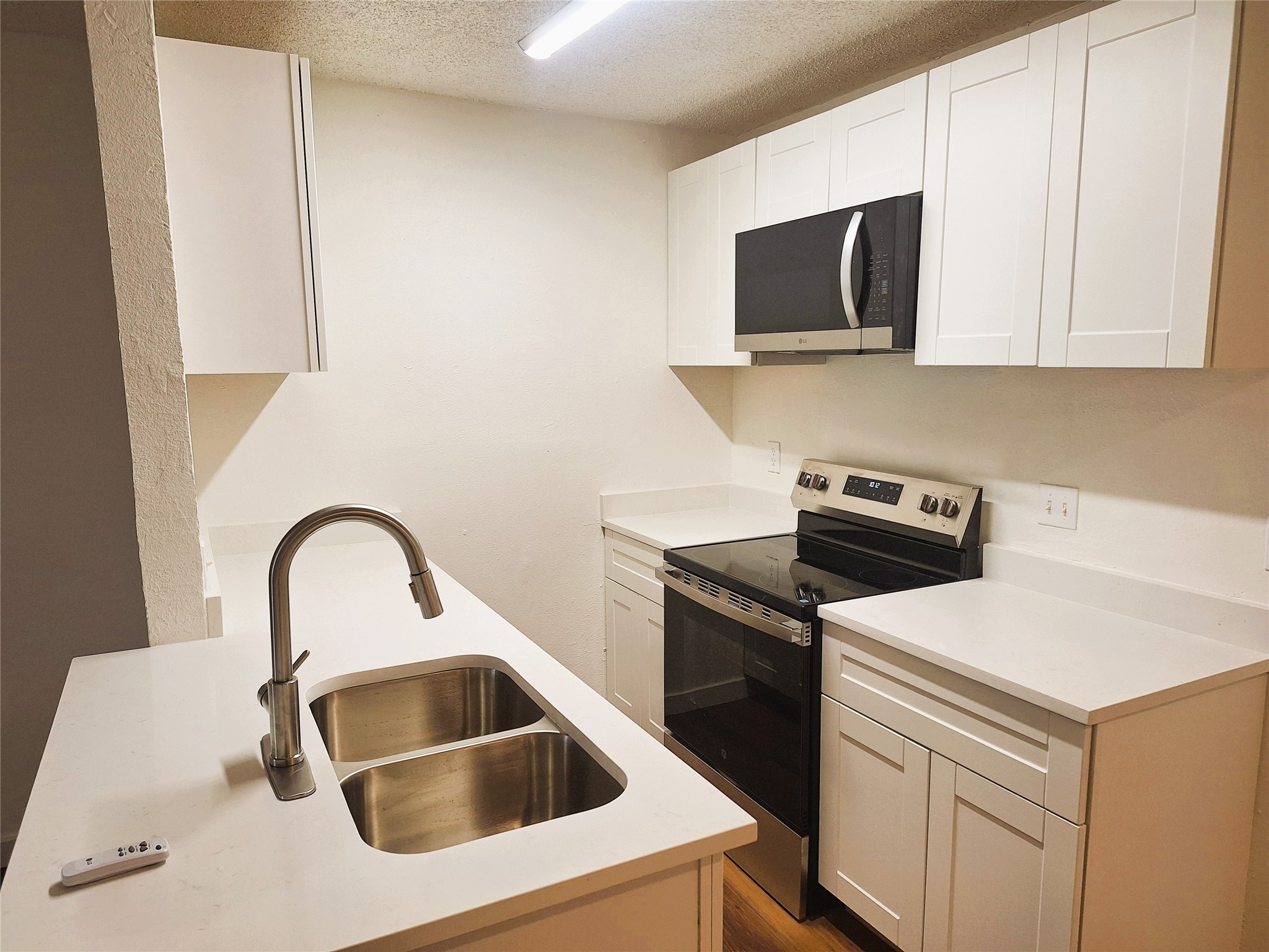 111 E Rogers Street Arlington TX 76011