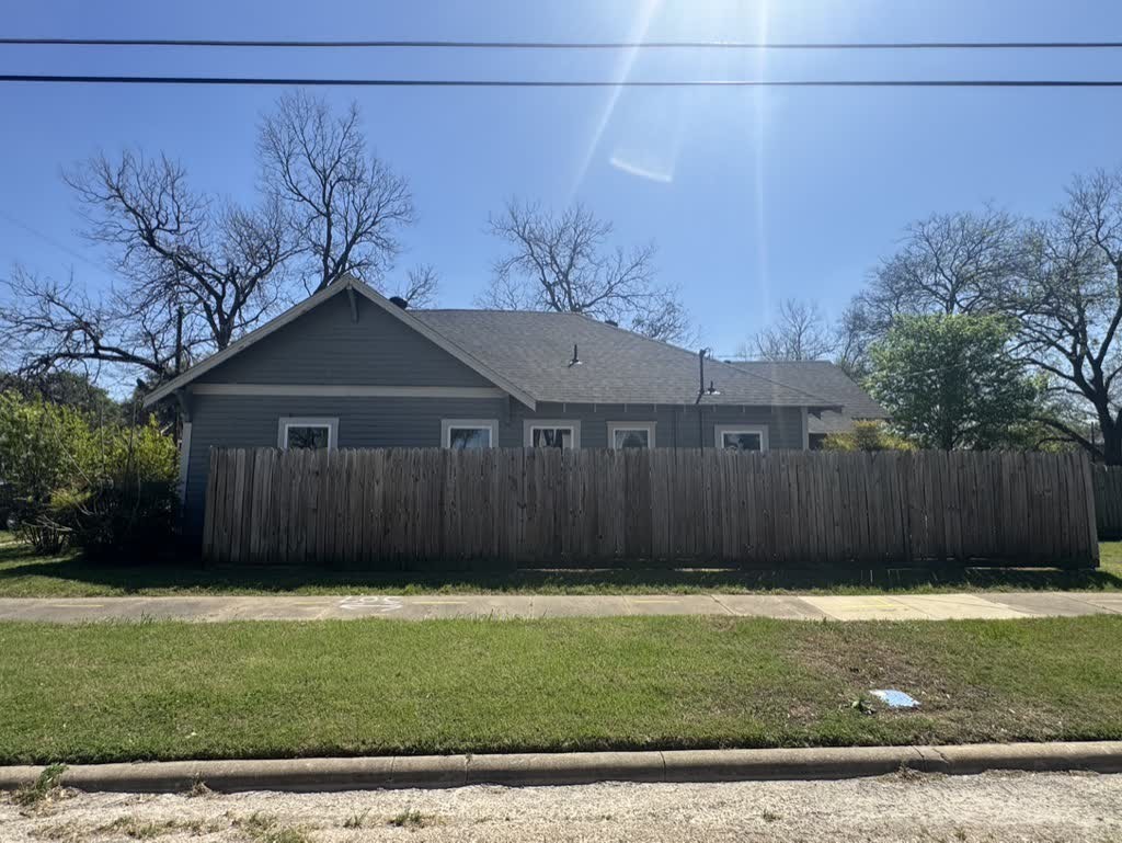 209 N Abbott Street Hillsboro TX 76645