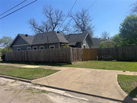 209 N Abbott Street Hillsboro TX 76645