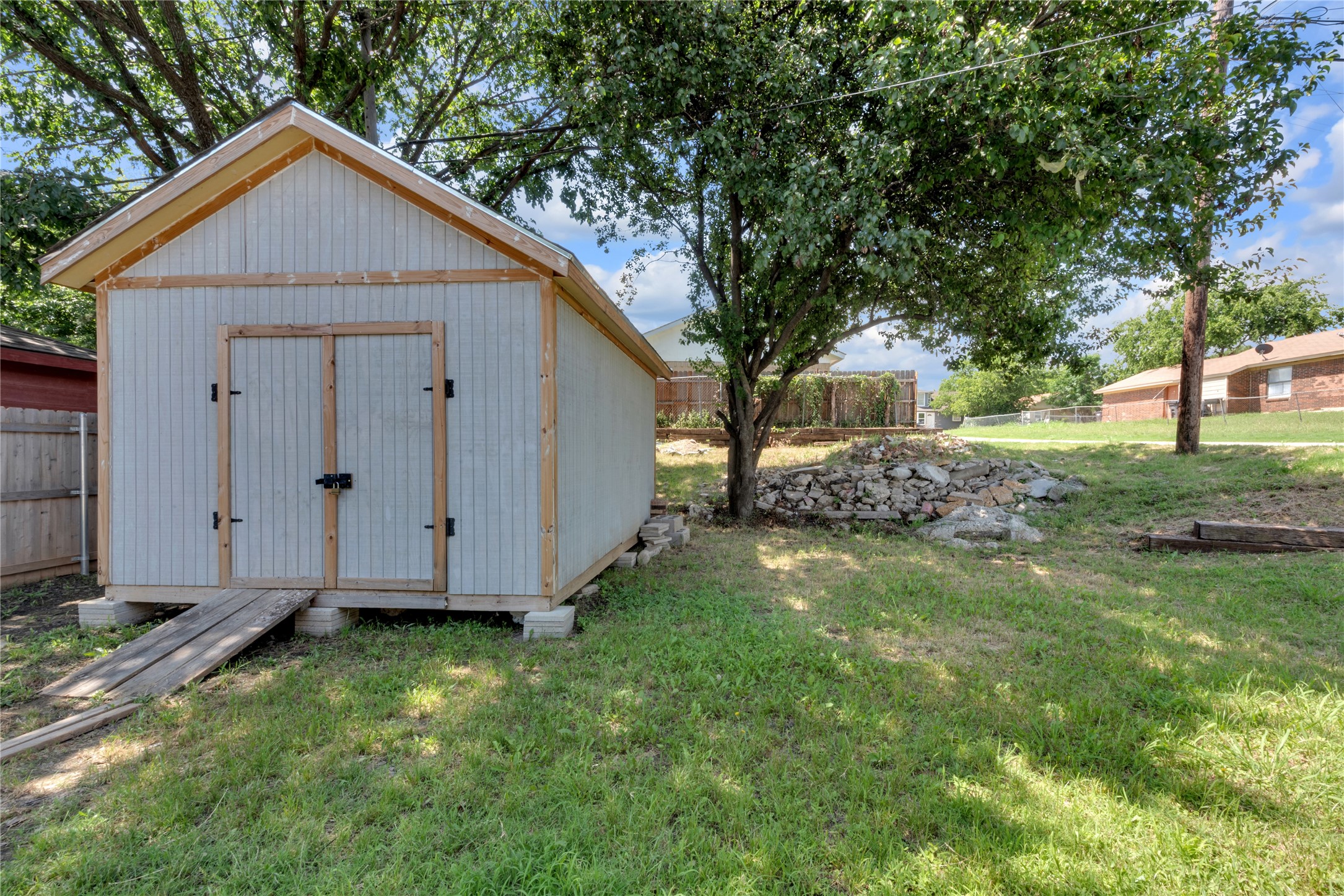 1300 E Fogg Street Fort Worth TX 76115