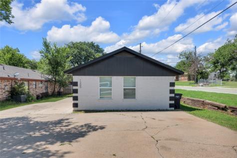 1300 E Fogg Street Fort Worth TX 76115