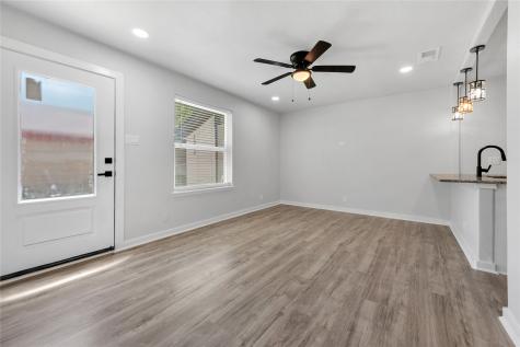 1300 E Fogg Street Fort Worth TX 76115
