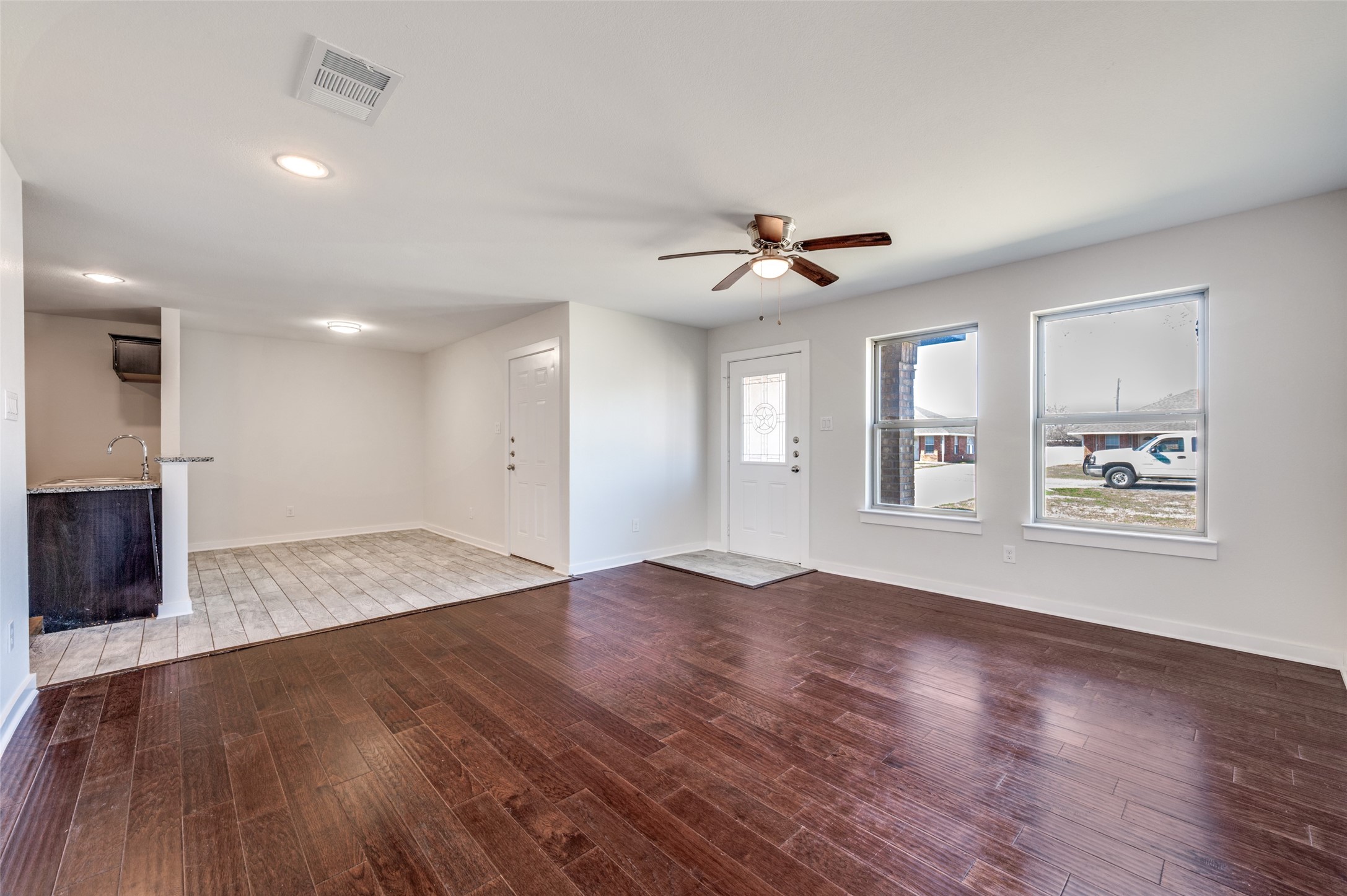 614 N 6th Street Gunter TX 75058
