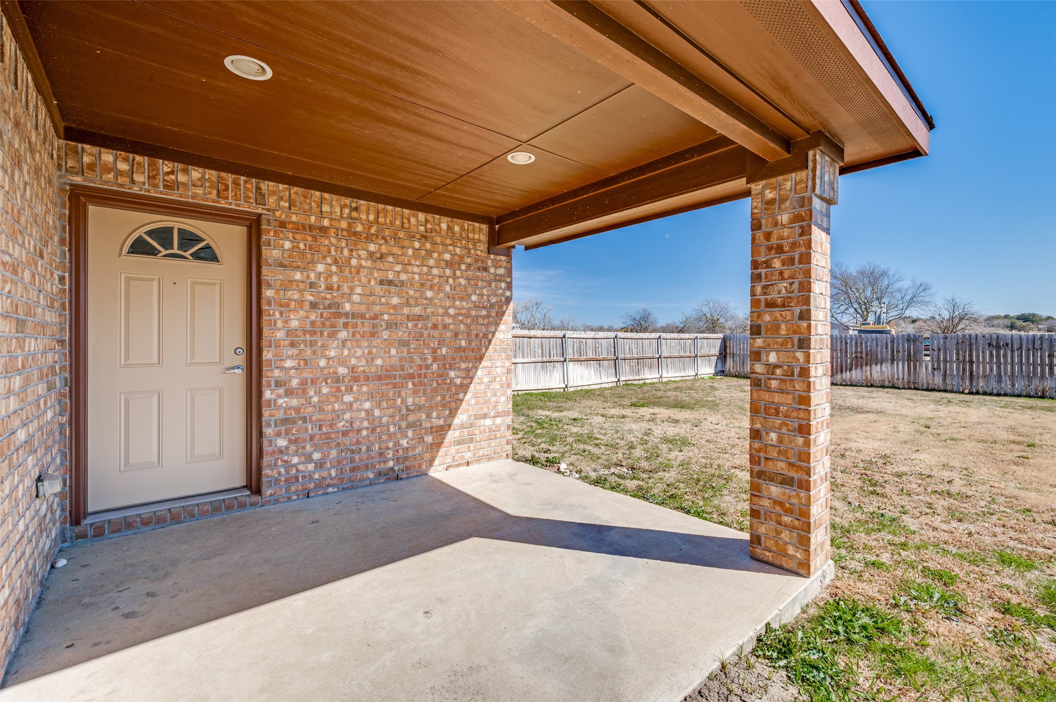 614 N 6th Street Gunter TX 75058