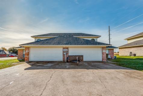 316 California Drive Glenn Heights TX 75154