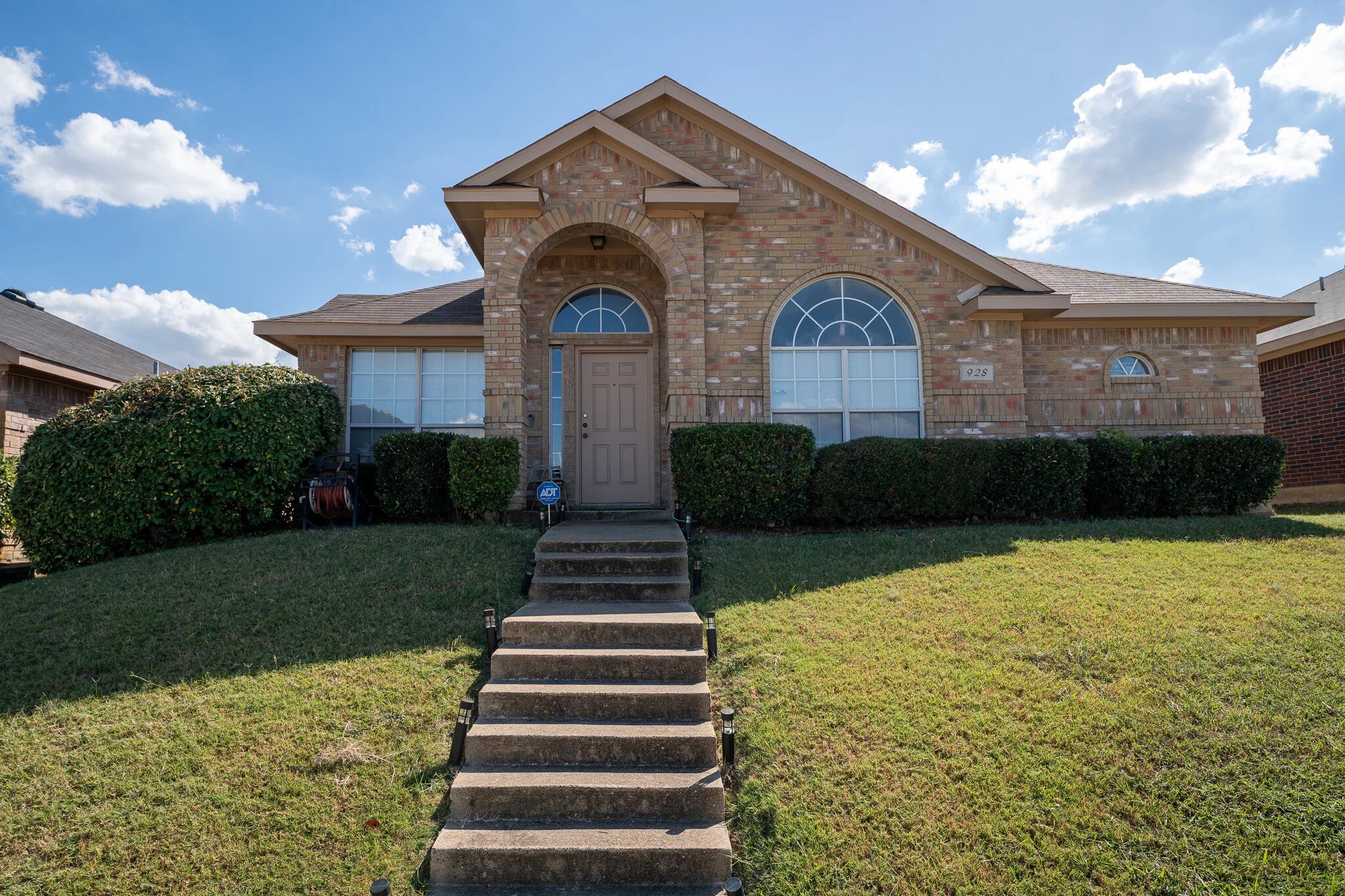 4835 Berridge Lane Dallas TX 75227