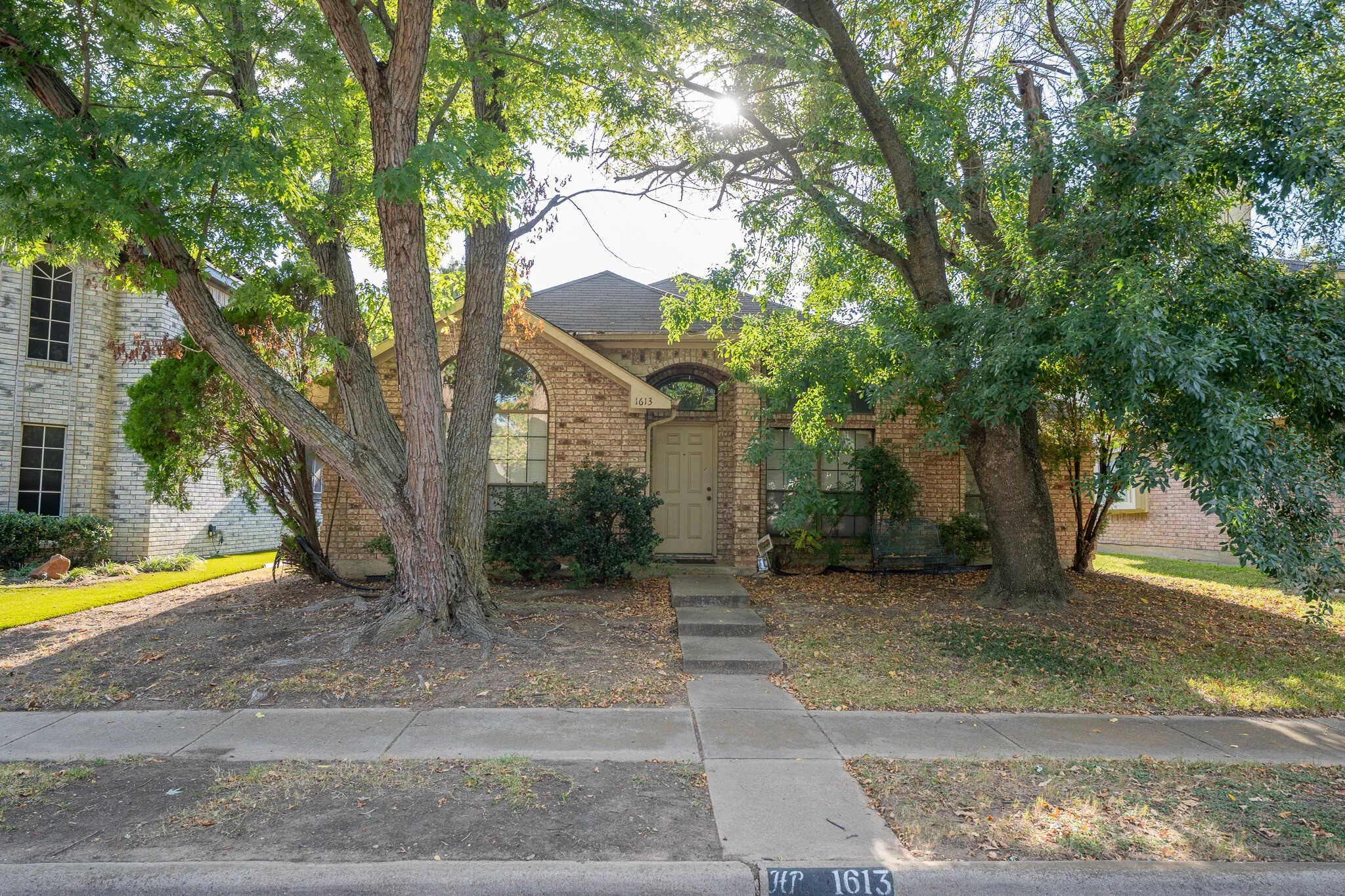4835 Berridge Lane Dallas TX 75227