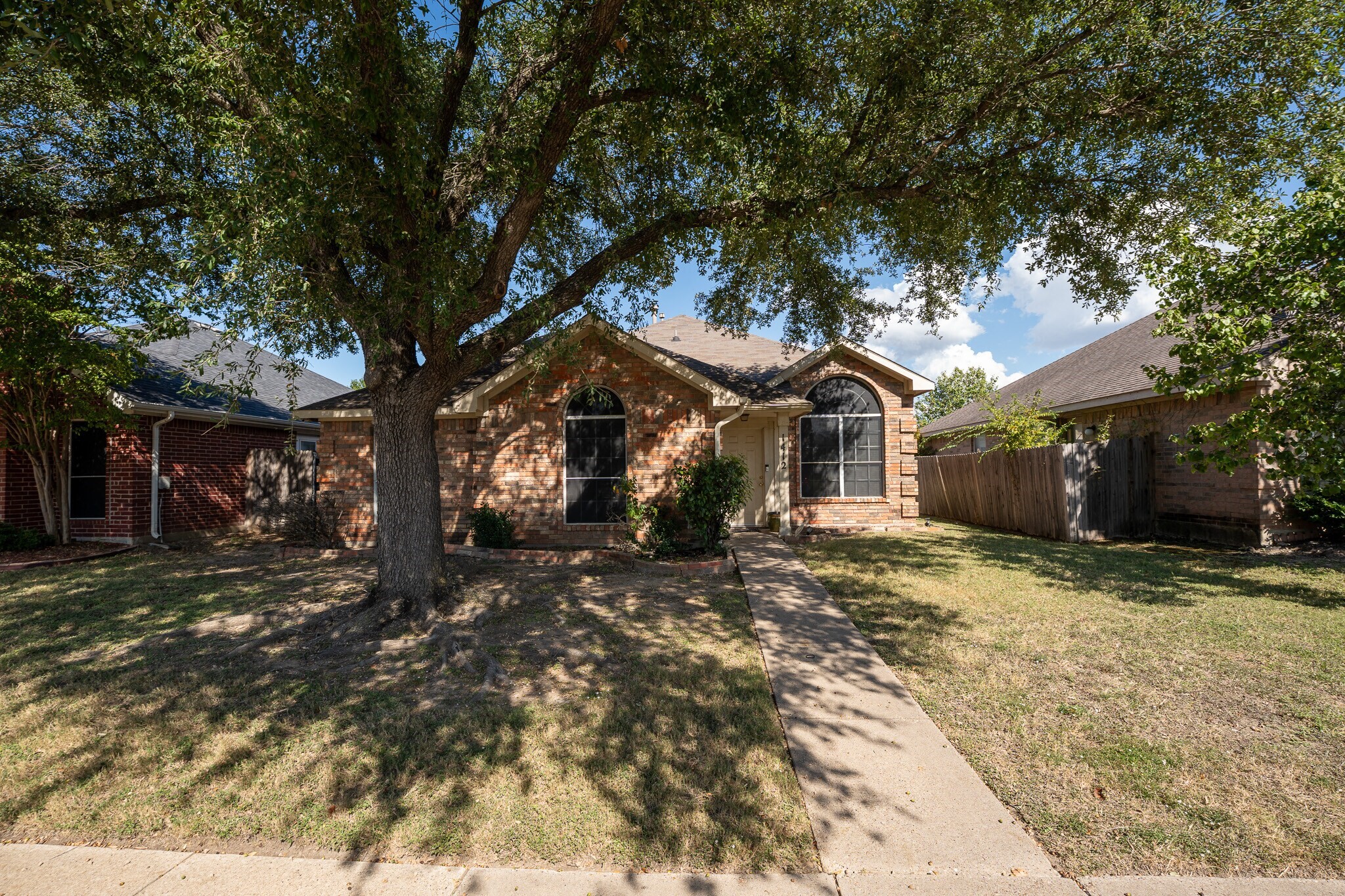 4835 Berridge Lane Dallas TX 75227