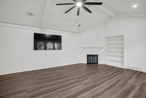 13351 Kit Lane Dallas TX 75240
