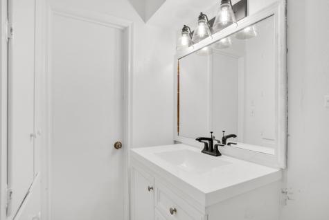 13351 Kit Lane Dallas TX 75240