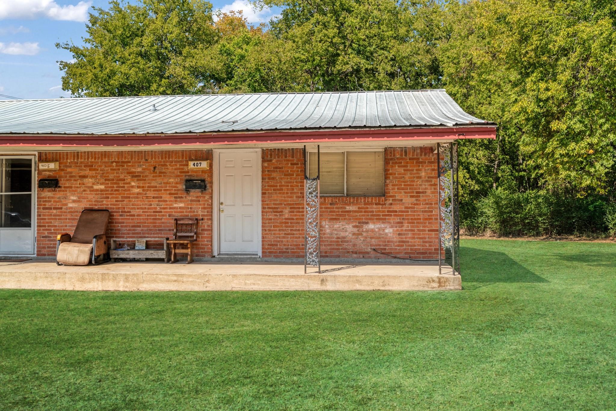 401 S Donoho Street Clarksville TX 75426