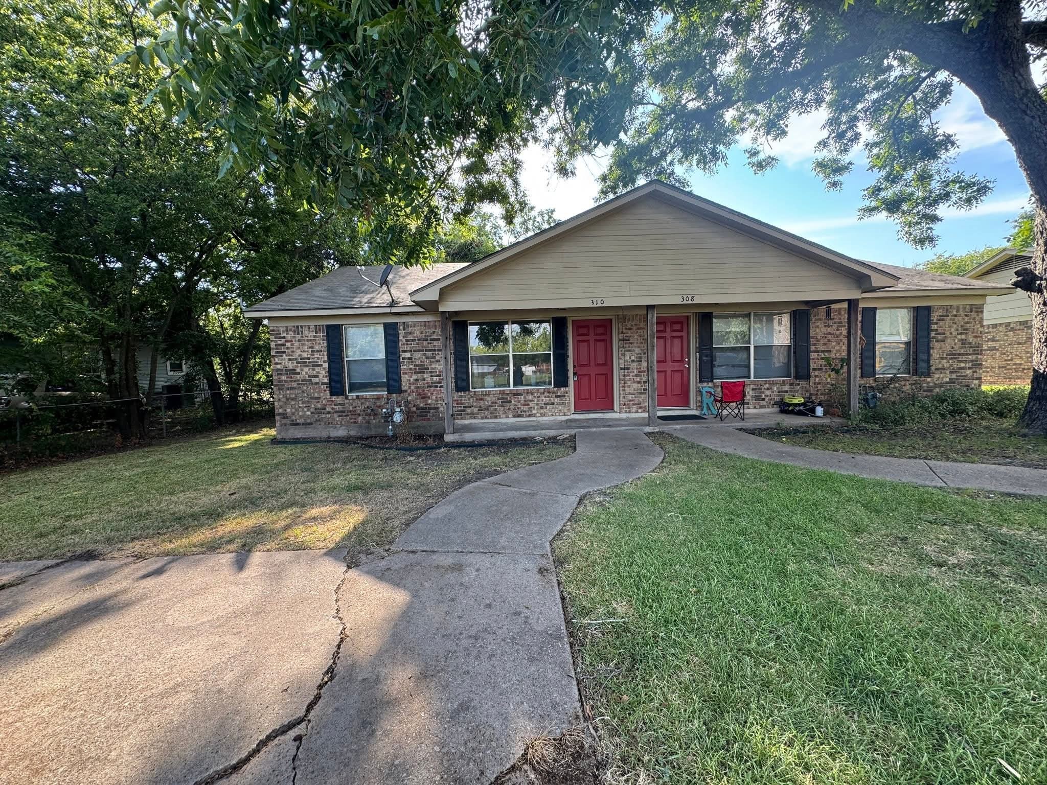 304 Mcbride Street Lone Oak TX 75453
