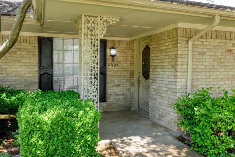 4307 Harvest Hill Road Dallas TX 75244